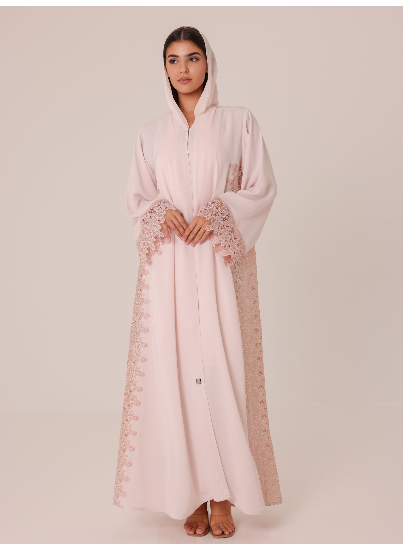 عباية دانتيل خشب الورد وردي